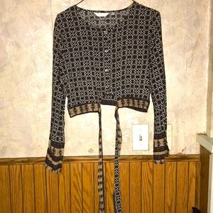 Very cute boho happy long sleeve mag top